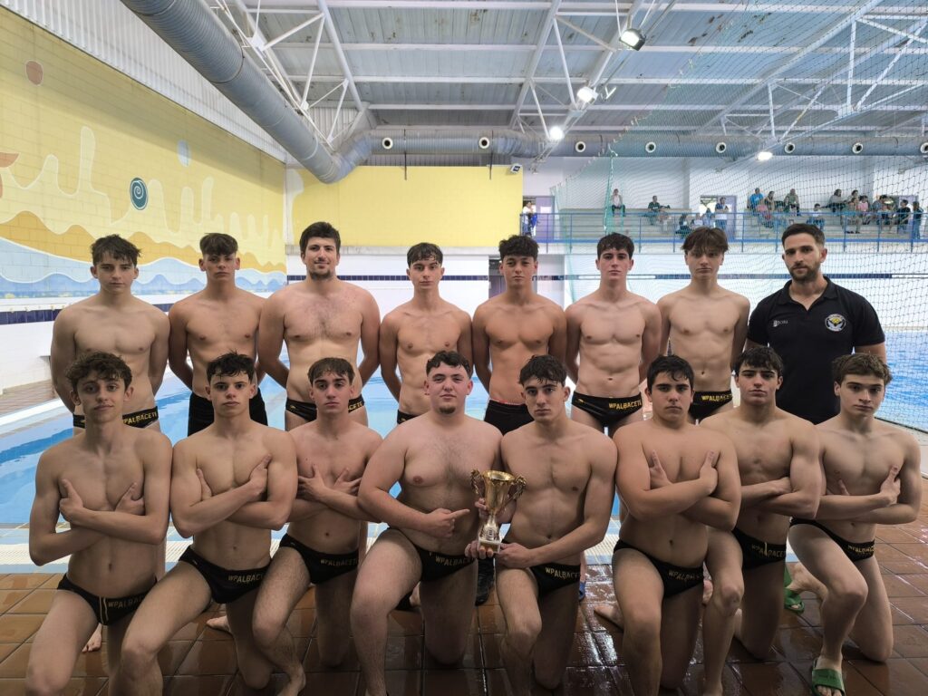 CAMPEONES REGIONALES ABSOLUTOS Y CADETES, SUBCAMPEONAS EN FEMENINO